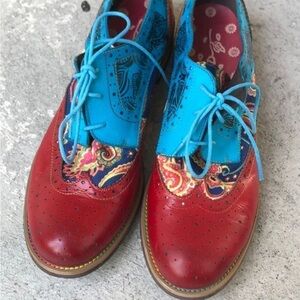 Emery Rose Paisley Oxfords